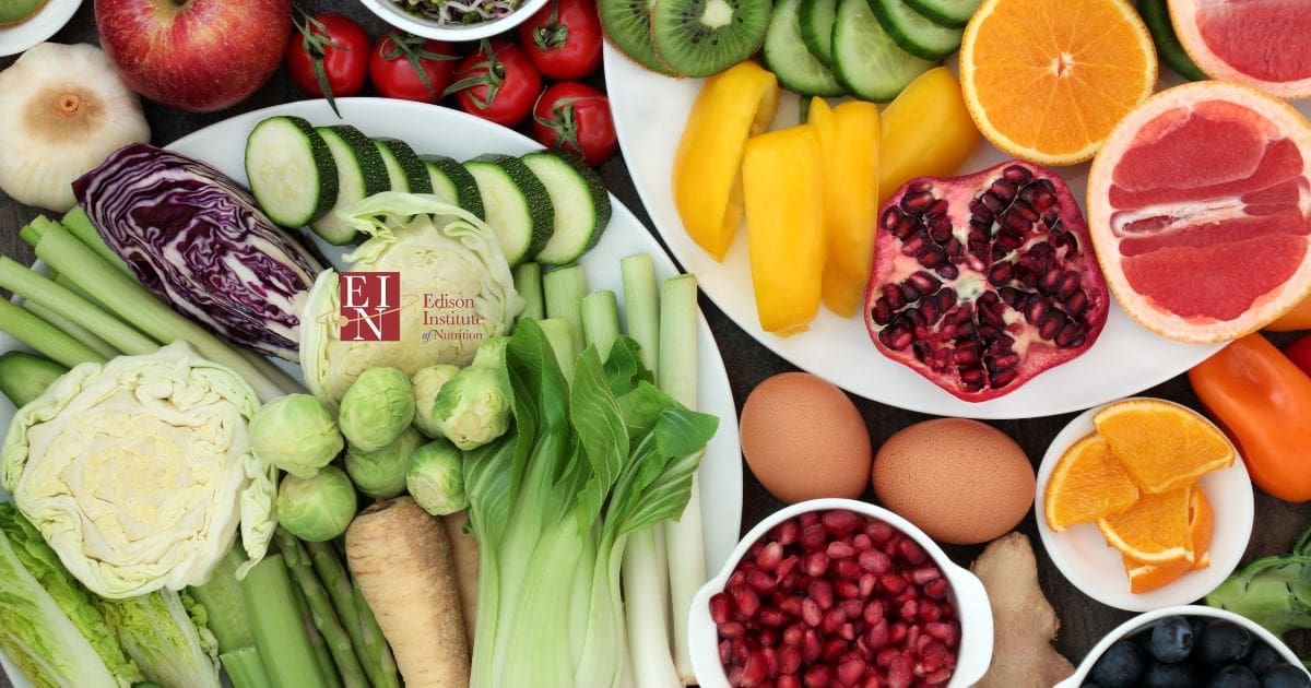 Ten foods to maintain good Eye Health | Online Nutrition Training Course & Diplomas | Edison Institute of Nutrition is a Nutrition School Training Nutrition Professionals Worldwide