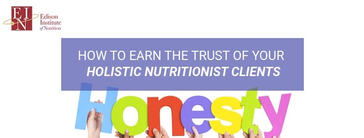 nutritionist helping clients