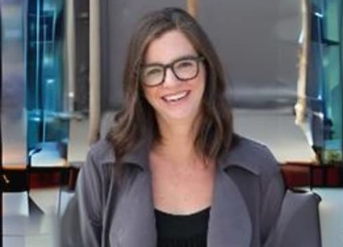 Mel-Freisen-lg | Graduated with a Diploma in Holistic Nutrition | Read Our Graduates & Their Stories