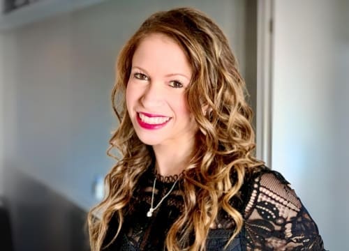 suzanne-serfaty-holistic-nutritionist-edison-institute-graduate | Graduated with a Diploma in Holistic Nutrition | Read Our Graduates & Their Stories