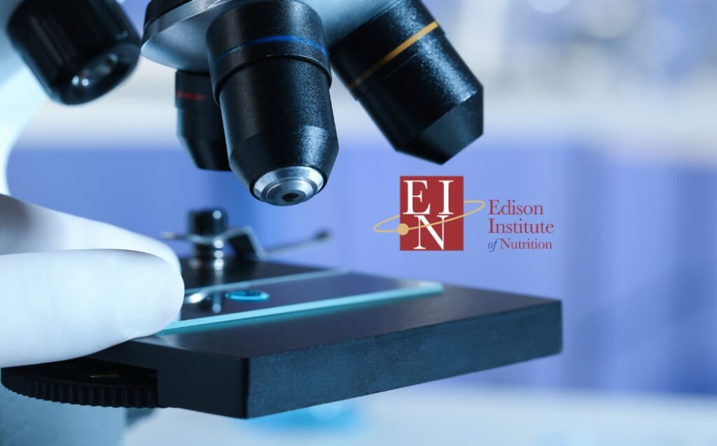 Live cell microscopy for nutrition practice